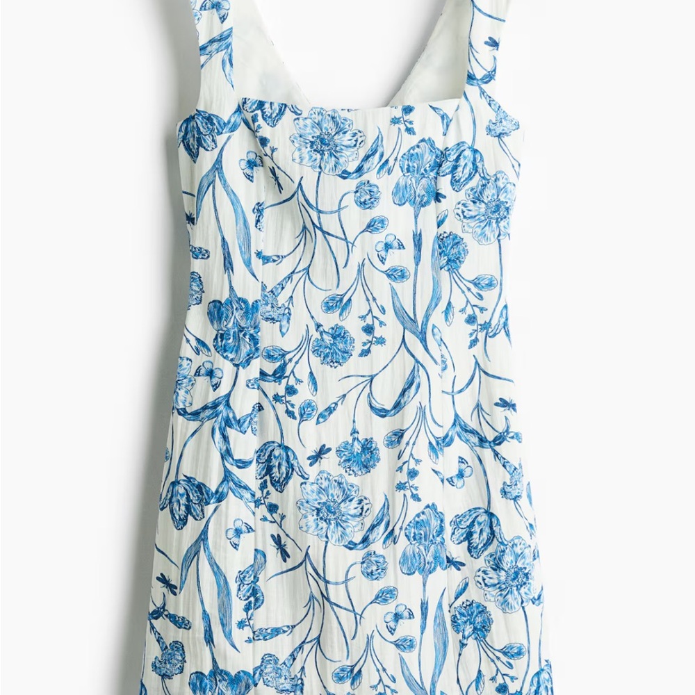 NWOT! Floral Blue and White Dress